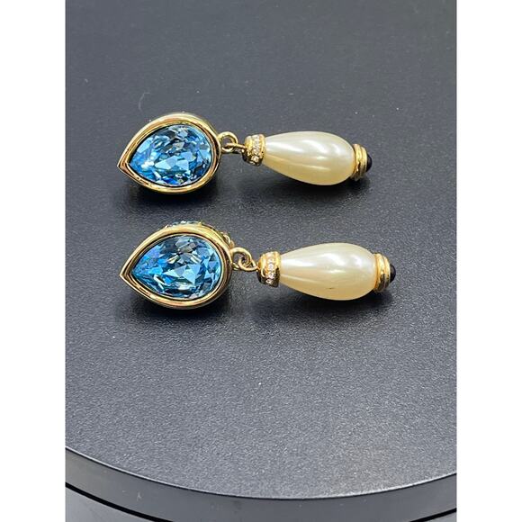 Swarovski Swan Gold Plated Blue Faceted Crystal Purple Cabochon Clip Earrings - Picture 11 of 13